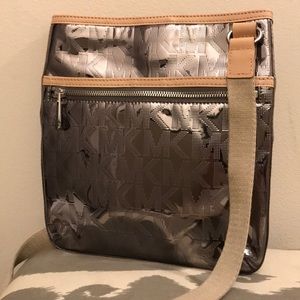 Michael Kors New, without tags purse